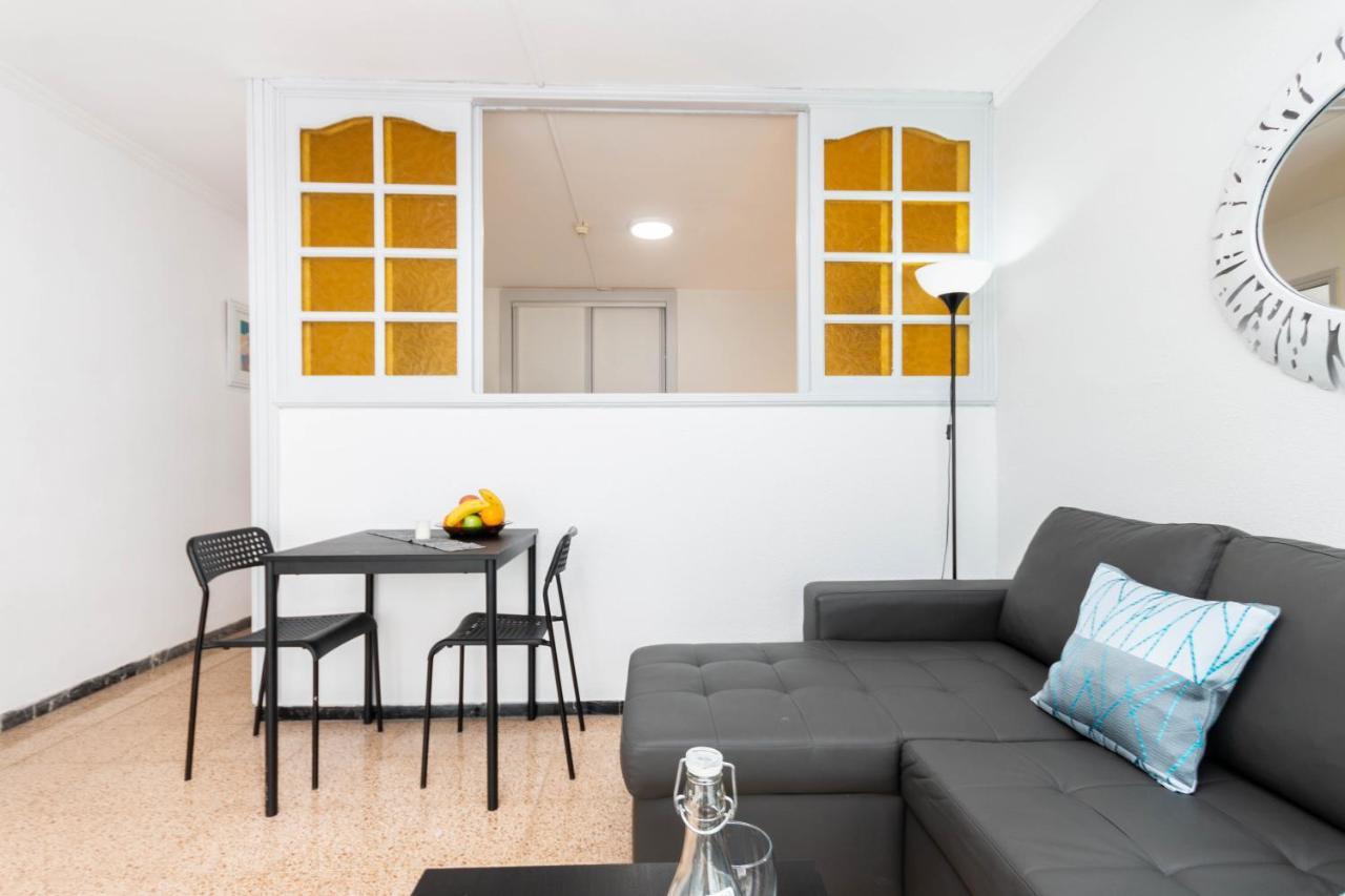 Serenity Yumbo - Europa Appartment 2Min Yumbo - 5Min From Beach - Wifi Free - Air Conditioner - Private Services - Free Welcome Book - Cohote Conserjeria Gran Canaria Плая дел Инглес Екстериор снимка