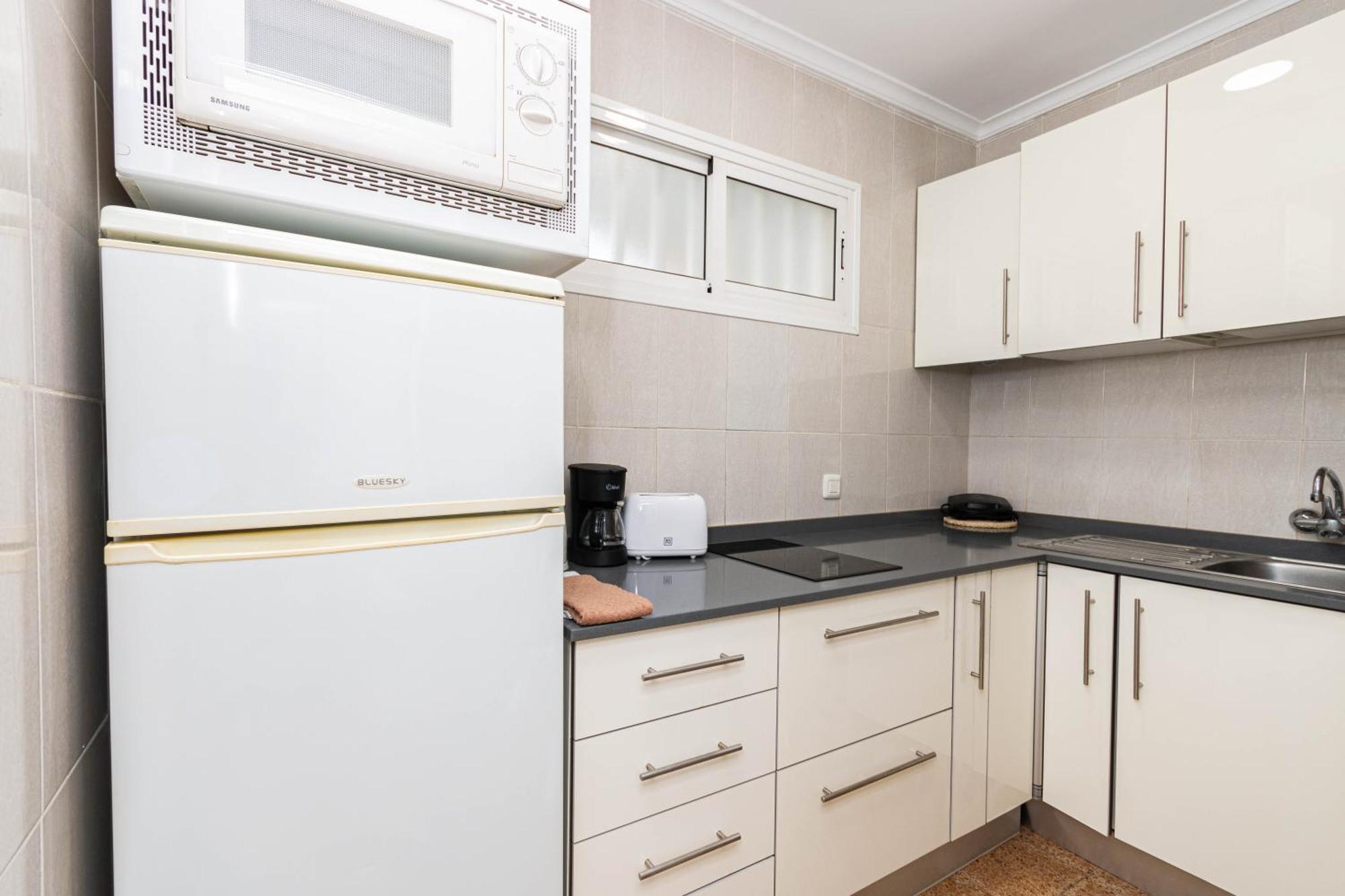 Serenity Yumbo - Europa Appartment 2Min Yumbo - 5Min From Beach - Wifi Free - Air Conditioner - Private Services - Free Welcome Book - Cohote Conserjeria Gran Canaria Плая дел Инглес Екстериор снимка